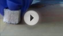 Cleaning an oil painting